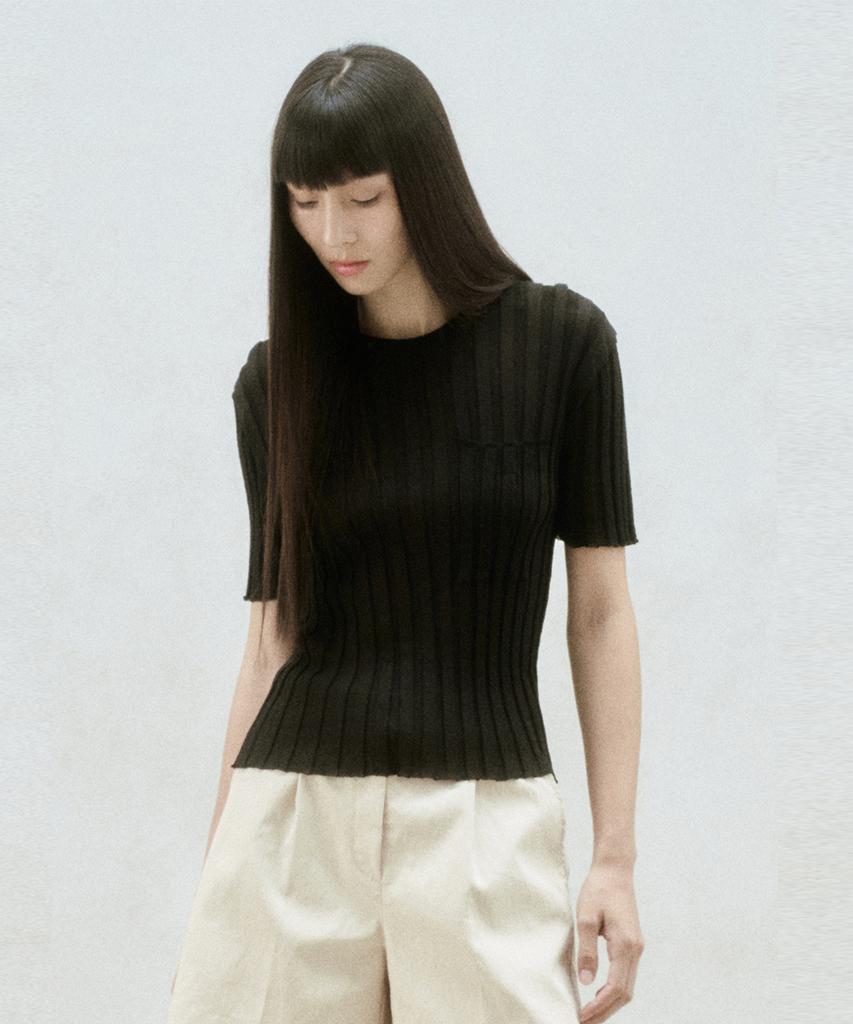 RE RHEE Half Sleeve Ribbed Top Black