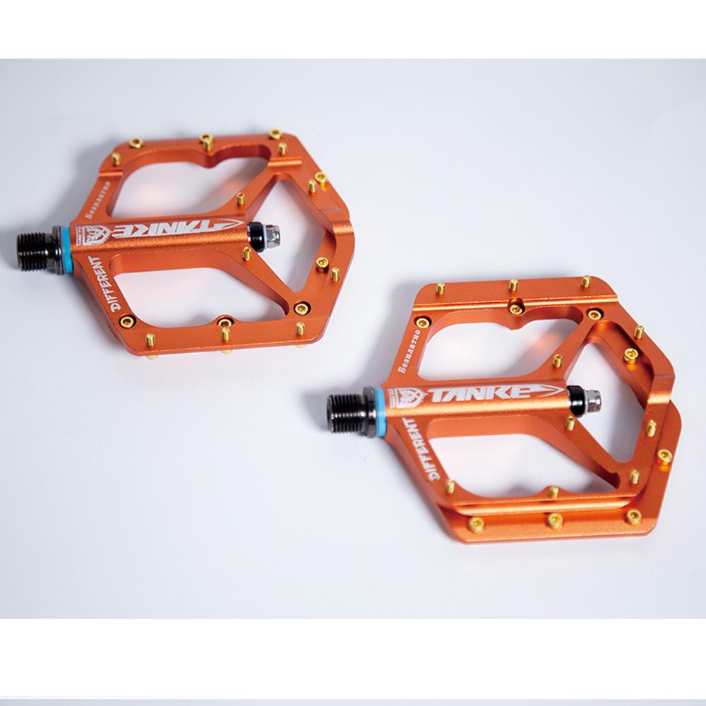 CNC Aluminum Mountain Bike Pedals – Colorful, Durable Off-Road Accessories