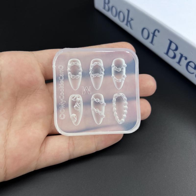 1Pc Cream Bow Bear 3D Silicone Nail Mold DIY Nail Art Decoration Flower Transparent Nail Template Manicure Design Tool