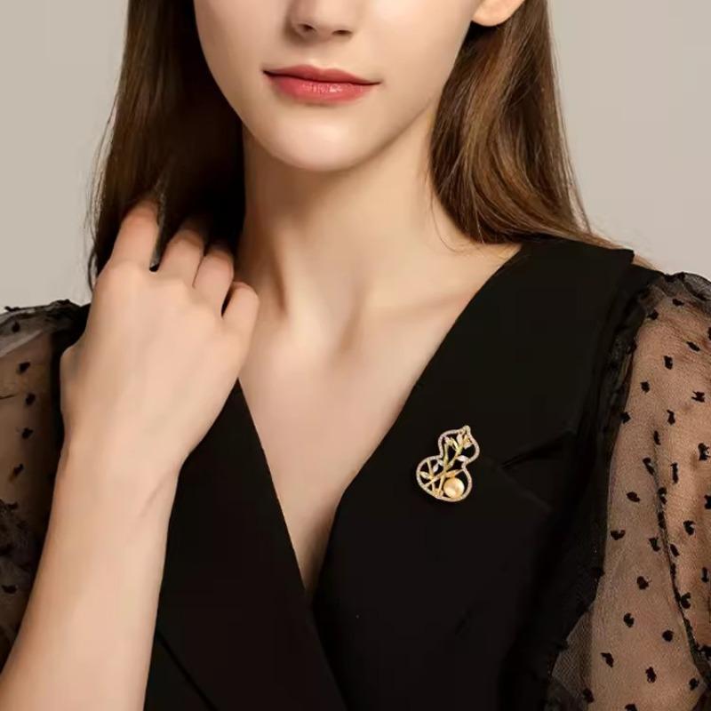 Простая брошь в китайском стиле в виде тыквы-горлянки и бамбукового листа, универсальная для женского очарования, жемчужная брошь, брошь с уникальным и нишевым дизайном