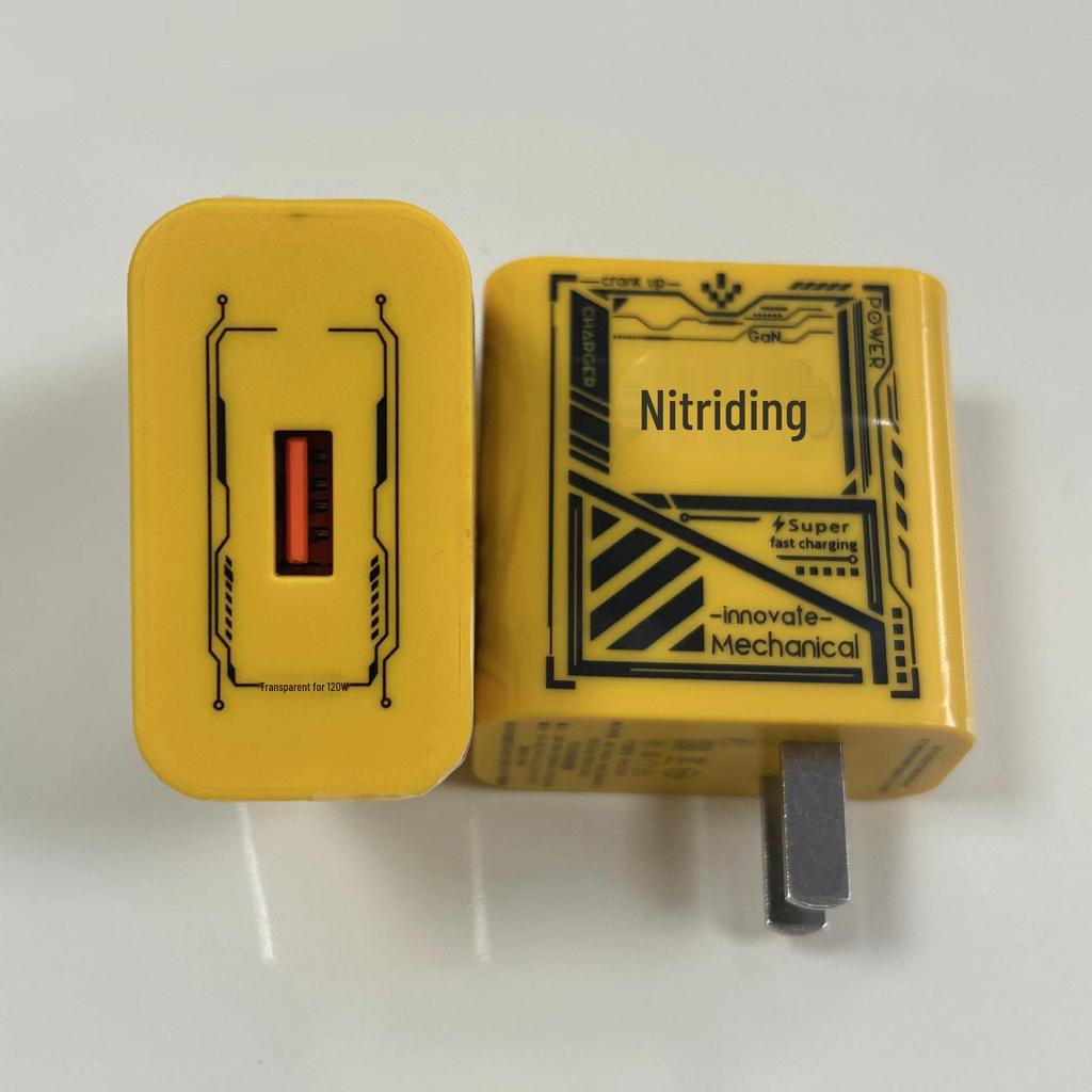 Многопортовое быстрое зарядное устройство 120 Вт: Два USB и два Type-C, совместимость с США и ЕС
