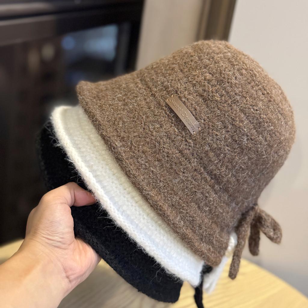 New Autumn and Winter Bow Knitted Fisherman Hat for Women Fashionable and Versatile Face Showing Small Slit Ear Protection Hat Basin Hat Cold Hat