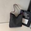 Женская новая летняя простая полоска, свежая и простая литературная классика, сумка-шоппер на плечо для通勤