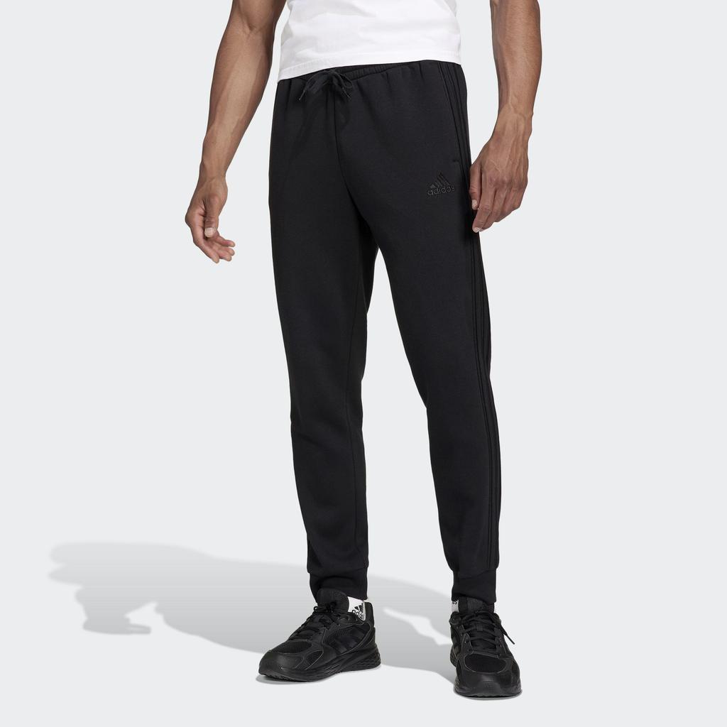 adidas Брюки Essentials French Terry зауженные с манжетами и тремя полосками H57046