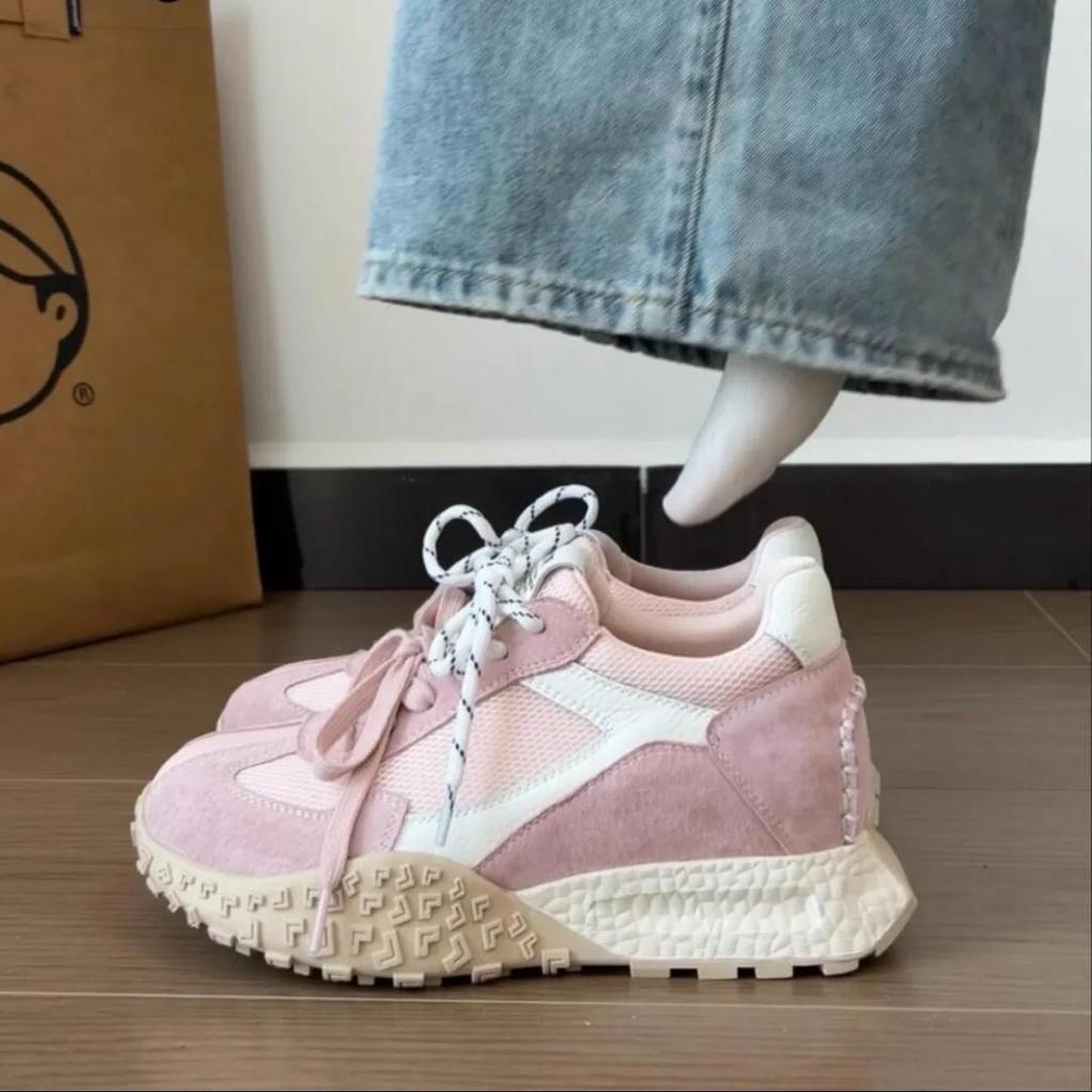 Небольшое увеличение внутренней высоты Немецкие тренировочные туфли женские весна и лето новая толстая подошва легкие повседневные женские туфли Обувь Форреста Гампа