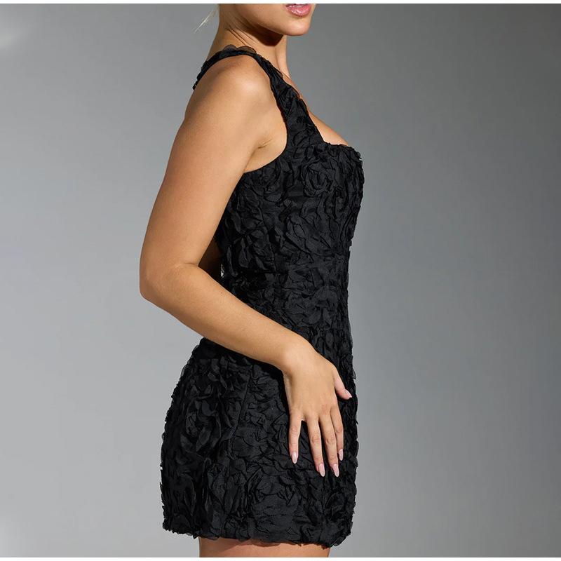 Лето 2025 года, сексуальное квадратное воротничок, 3D-цветок, облегающее, без рукавов, без бретелек, короткое платье, модная женская одежда, мини-платья