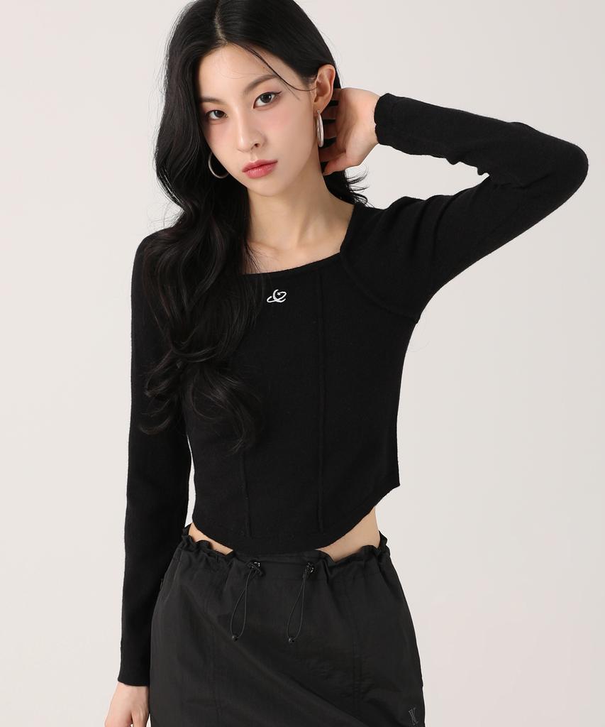 AVANDRESS Square Neck Line Crop Long Sleeve Knit Sora