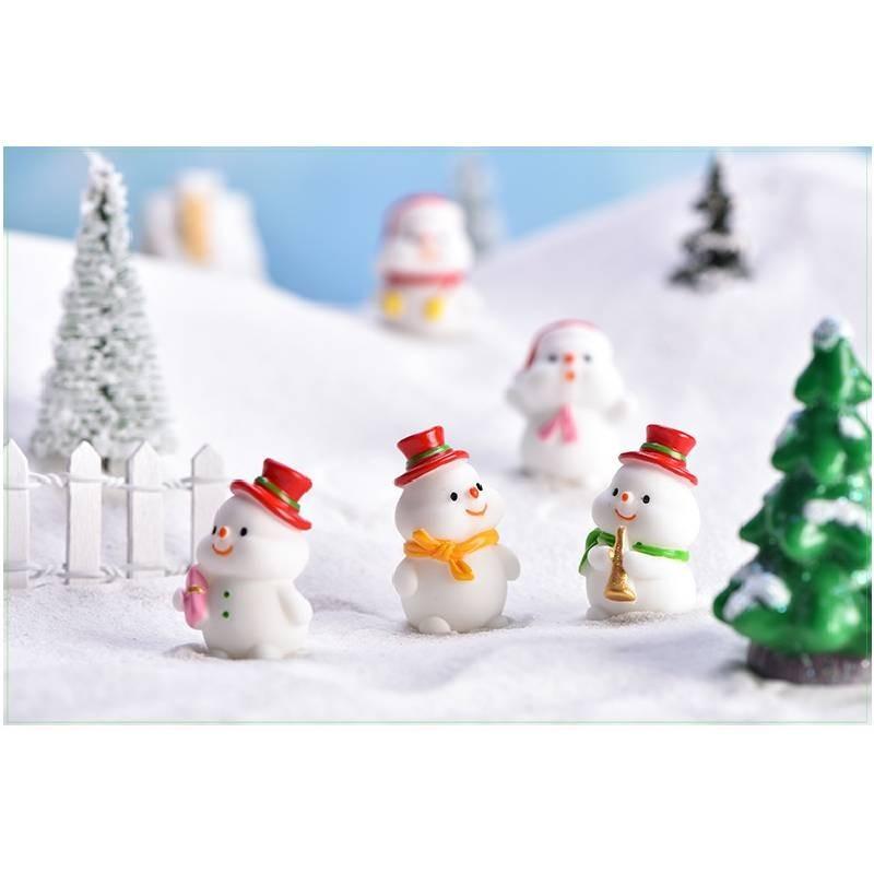 Cute Resin Craft Christmas Decorations Featuring Snowmen Santa And Sea Lion