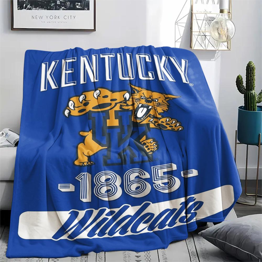 Kentucky Wildcats Print Flannel Blanket High Quality Warm Comfortable Cover for All Seasons Perfect for Gifts Home Decor