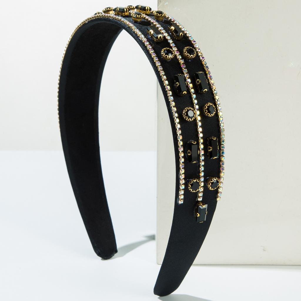 Double Row Geometric Square Crystal Headband Glitzy Rhinestone Trim Velvet Texture Hairband Modern Urban Women Hair Hoop