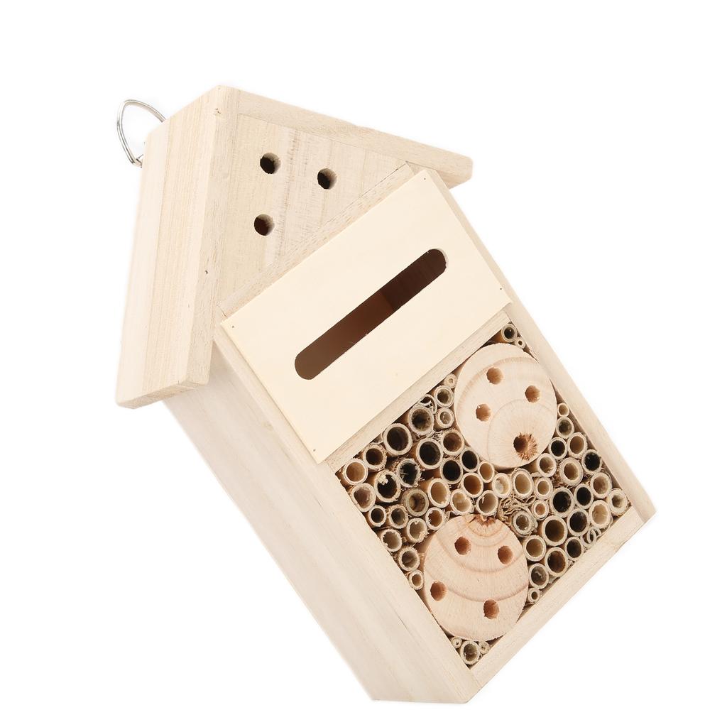 Деревянный пчелиный домик привлекает больше опыляющих деревянных насекомых-отелей для пчел, бабочек, божьих коровок