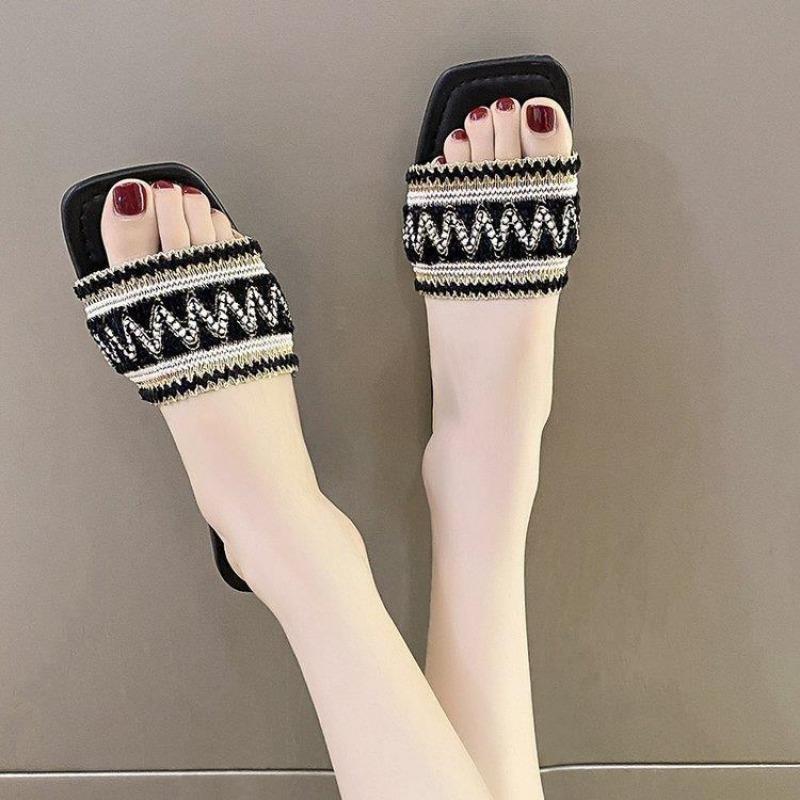 Size 43 Slippers, Summer Flat Flip-flops with A Square Head, Stylish Beach Holiday Slippers,