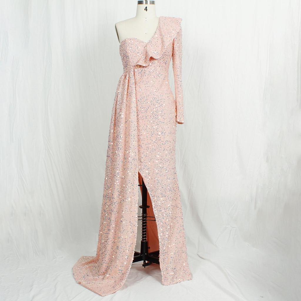 Зимнее платье подружки невесты на одно плечо с пайетками 2025 года — элегантный европейский и американский стиль