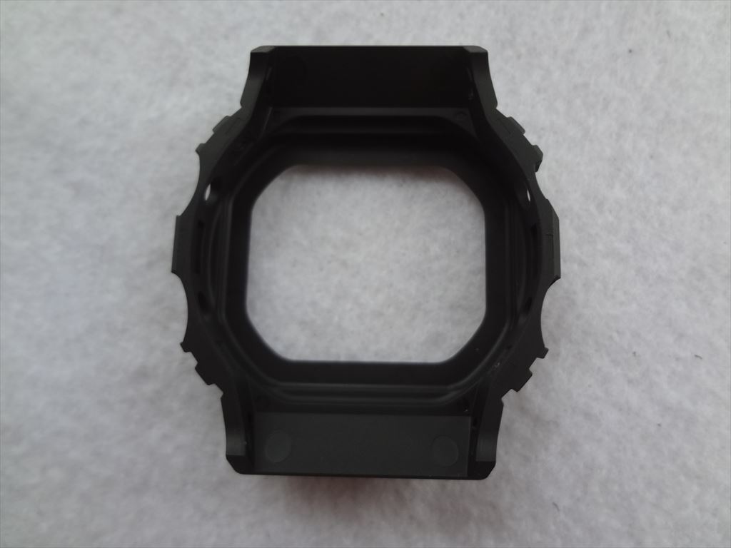 Casio Безель для G-SHOCK DW-5600THC-1JF