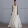 "Elegant European/American White Lace Backless Wedding Dress (Q102)"