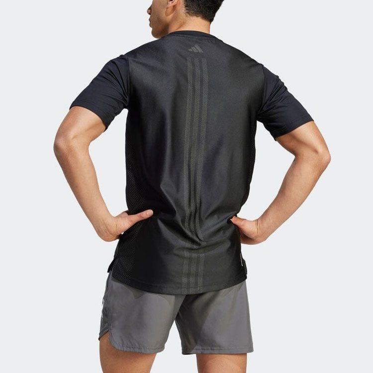 adidas Футболки Мужские Черные С Круглым Вырезом Умеренный Прямой Крой HZ3072