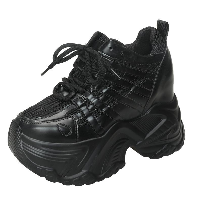 Европейские модные туфли на платформе для женщин, весна 2025, новые, с небольшим увеличением роста, лакированные, спортивные туфли, повседневная обувь, тренд