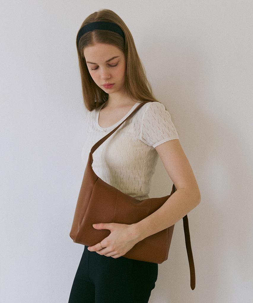 Ansouis Melting Hobo Bag_Camel