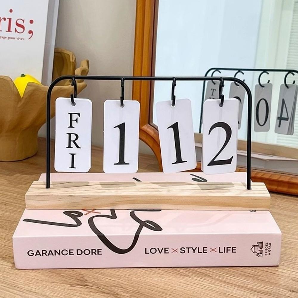 Wooden Desktop Flip Calendar Turn Page Design Vintage Standing Calendar Creative Series Date Display Wooden Calendar