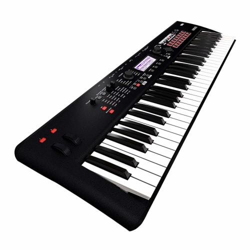 KORG KROSS2 Cross 61-Key Keyboard Synthesizer, Ideal for Beginners, Music Production, Live Performance, Lightweight, Battery-Powered, Adapter Included