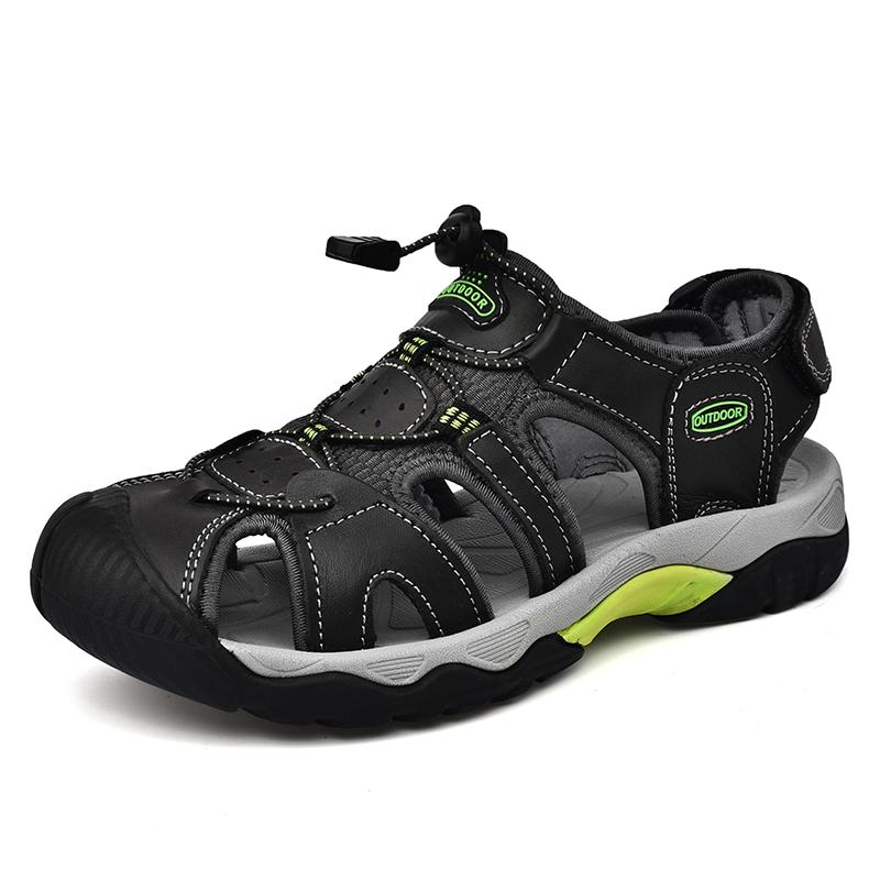 Новые дизайнерские летние мужские сандалии Кожаные шлепанцы Пляжные сандалии Мягкая и удобная уличная обувь для ходьбы в воде больших размеров 39-48