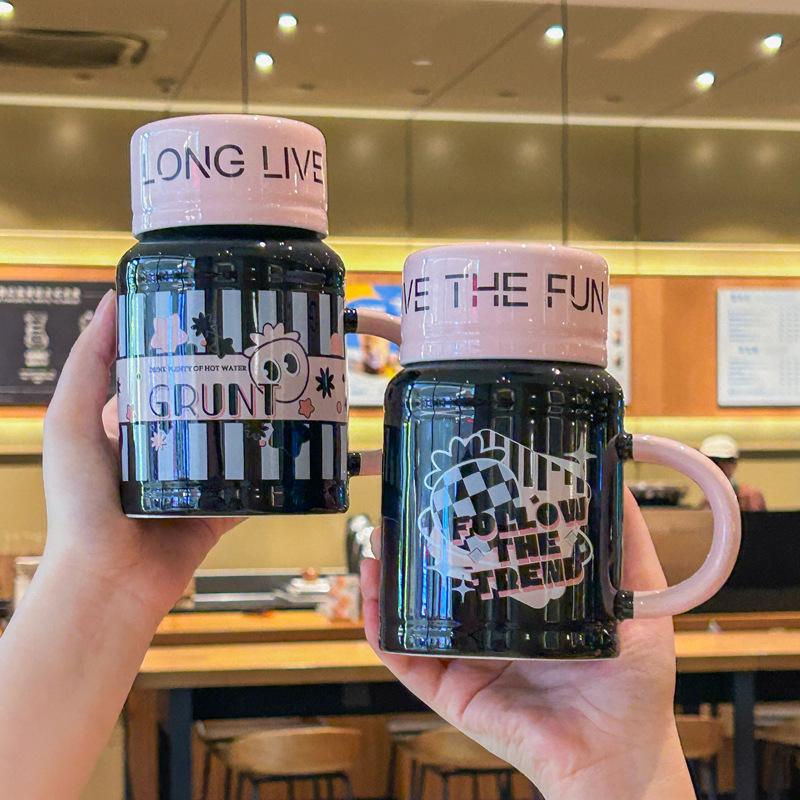 A High Value Cartoon Kettle for A Girl's Best Friend's Birthday Gift Practical Ceramic Mug Souvenir Gift Box