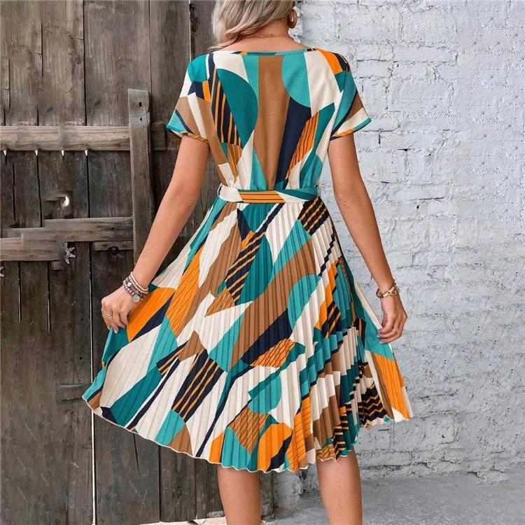 Women Summer Pleated Dress with Belt Round Neck Short Sleeve Medium Long