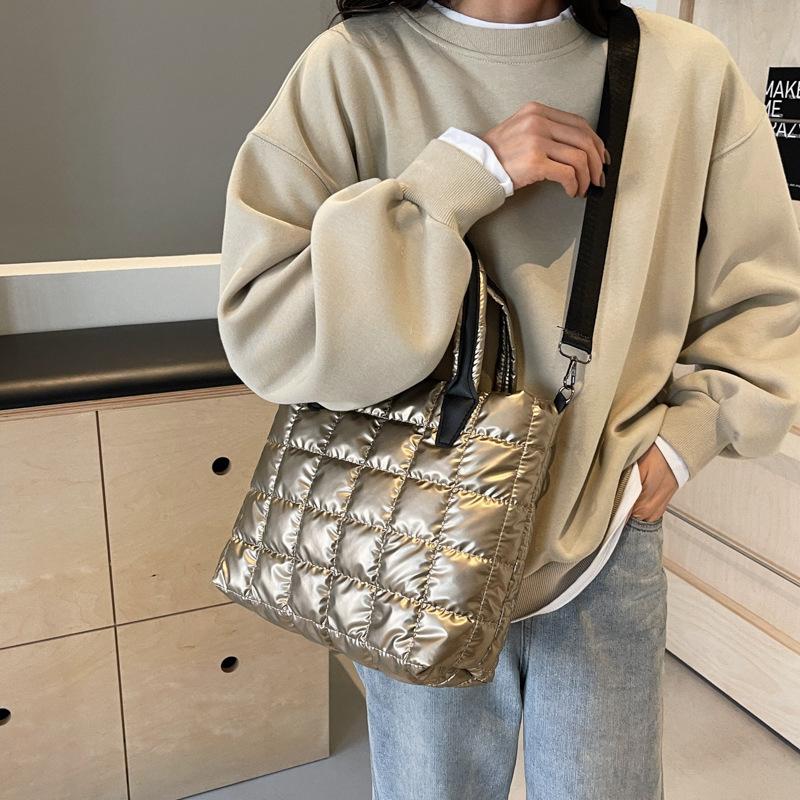 Женские сумки через плечо, женская сумка большой емкости, стеганая сумка-тоут, нейлоновая однотонная сумка-портфель, сумка-пуховик через плечо