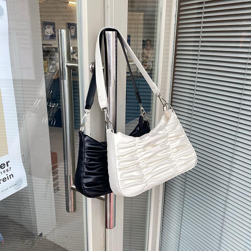 Ретро плиссированная сумка подмышку женская весенне-летняя новая универсальная нишевая текстурная сумка через плечо