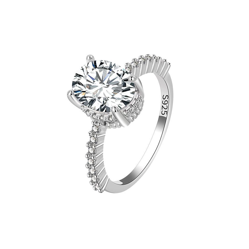 Elegant Oval Zircon Ring For Women Large Carat Simulated Diamond Statement Jewelry Fashionable Hand Accessory Gift