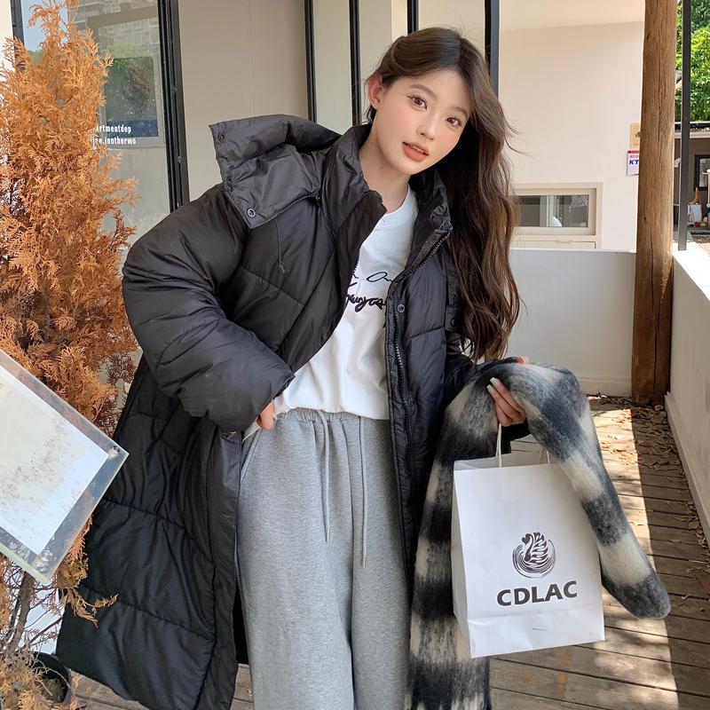 Новая корейская версия модной утолщенной съемной кепки средней длины, взорвавшейся над коленом, студенческого пальто.