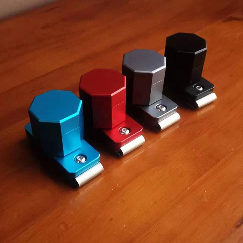 Держатель для мела для бассейна Магнитный держатель для мела для бильярдного кия с алюминиевой клипсой для ремня