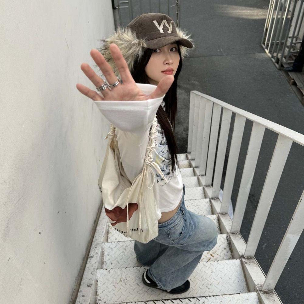 Вельветовая Бейсболка в Корейском Стиле Повседневная Кепка с Козырьком Y2k Ретро Бейсболка с Пером Ежедневная