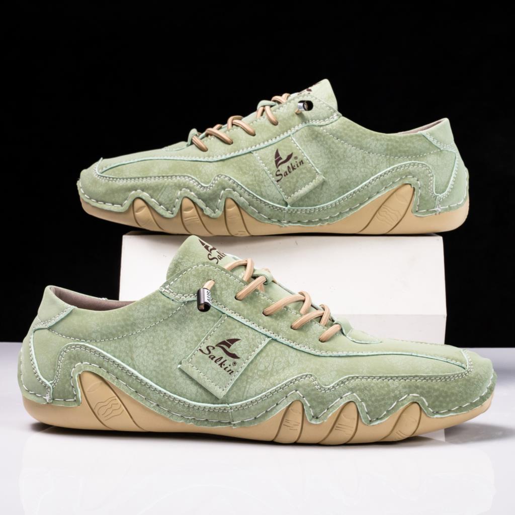 New 2025 Spring Handmade Leather Casual Men Shoes Design Fashion Sneakers Man Loafers Breathable Soft Flat Shoes Driving Shoes