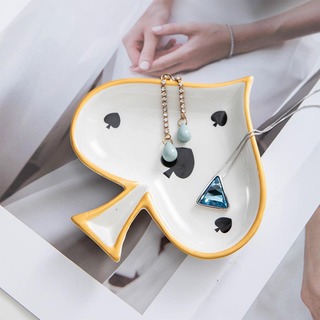 Поднос для мелочей Queen-b с дизайном игральных карт, милый и стильный для аксессуаров, хранения, ювелирных изделий, ключей, прихожей, ванной комнаты (Дизайн Пики)