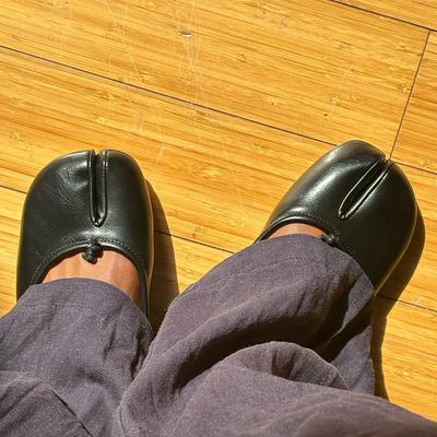 Мода IPPEUM Таби Обувь Черные Балетки Разделенные Пальцы Обувь Женская Мэри Джейн Большой Размер 44 Платье Лоферы Балерина Zapato Mujer