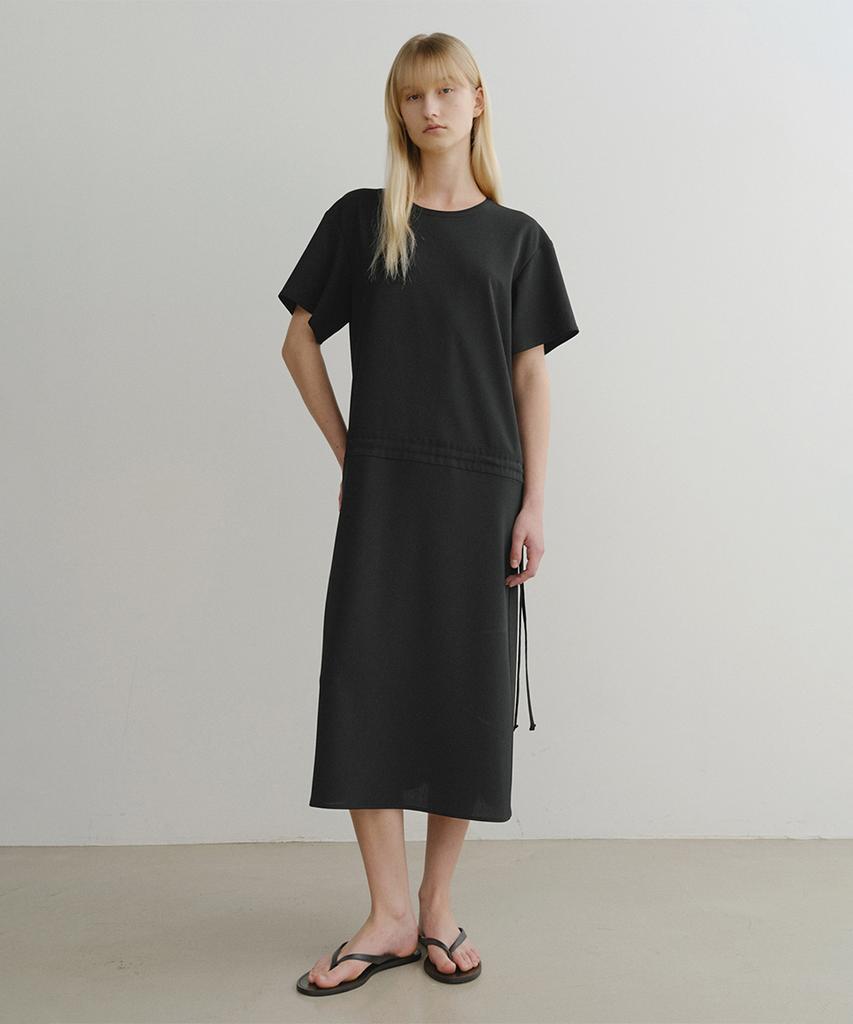 Ia Elin Drawstring Dress (Black)