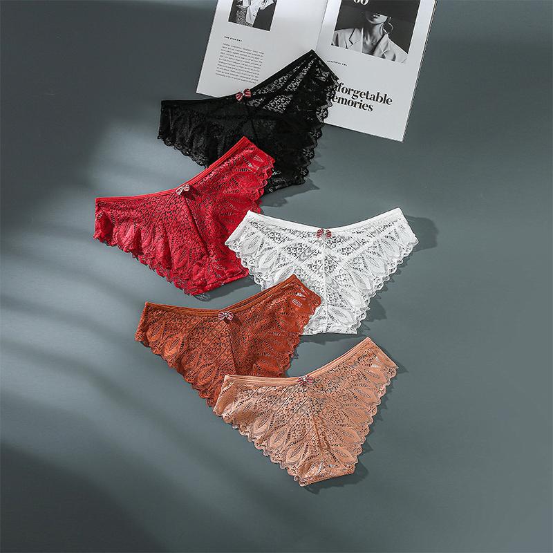 Plus Size Women's Back Hollow Lace Panties Sexy Breathable Briefs Shaped Like Peacock Feather Underwear