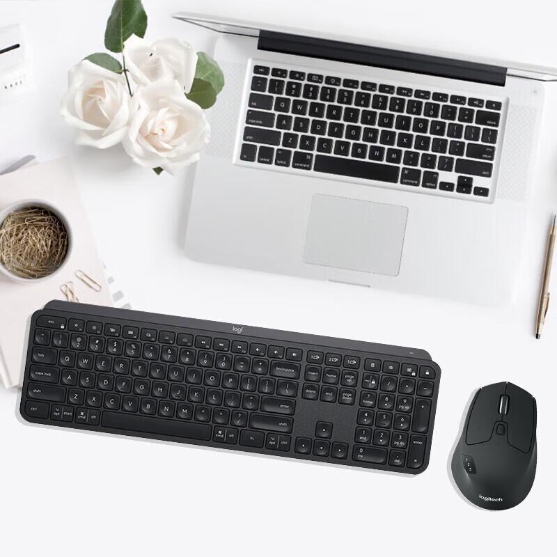Logitech MX Keys Wireless Keyboard & MX Master 3S Mouse Combo