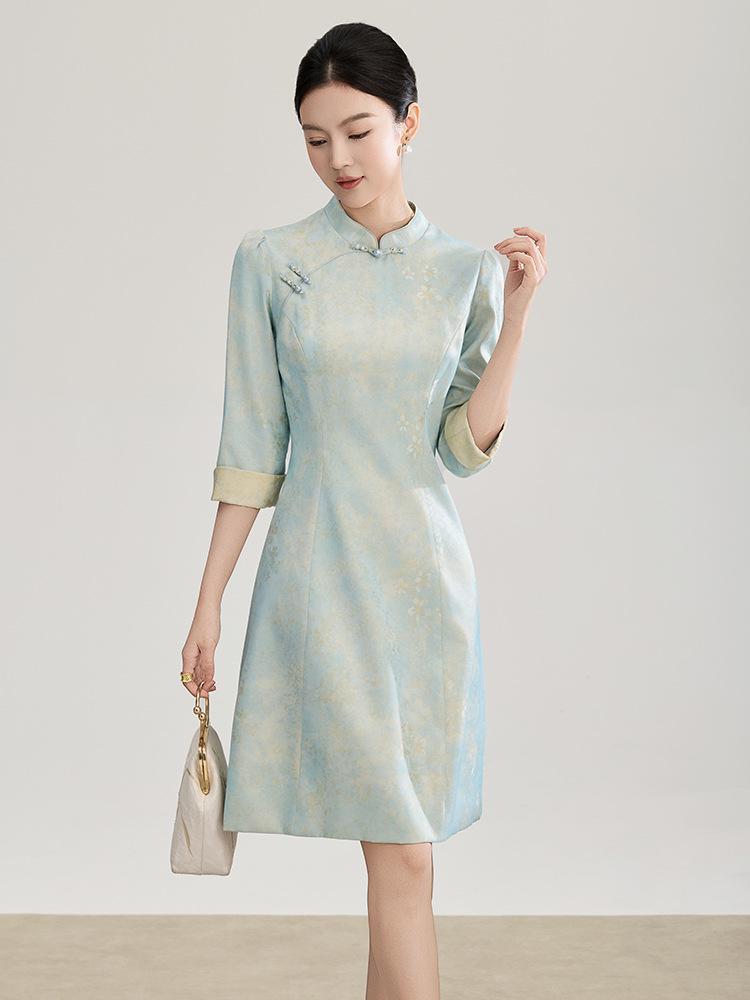Nanyou Spring New Chinese Style Jacquard Satin Crepe Qipao Dress for Women