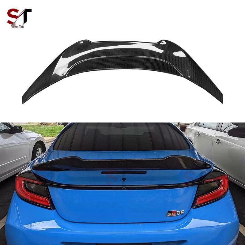 Задний спойлер-«утиный хвост» из углеродного волокна для Toyota GR86/Subaru BRZ
