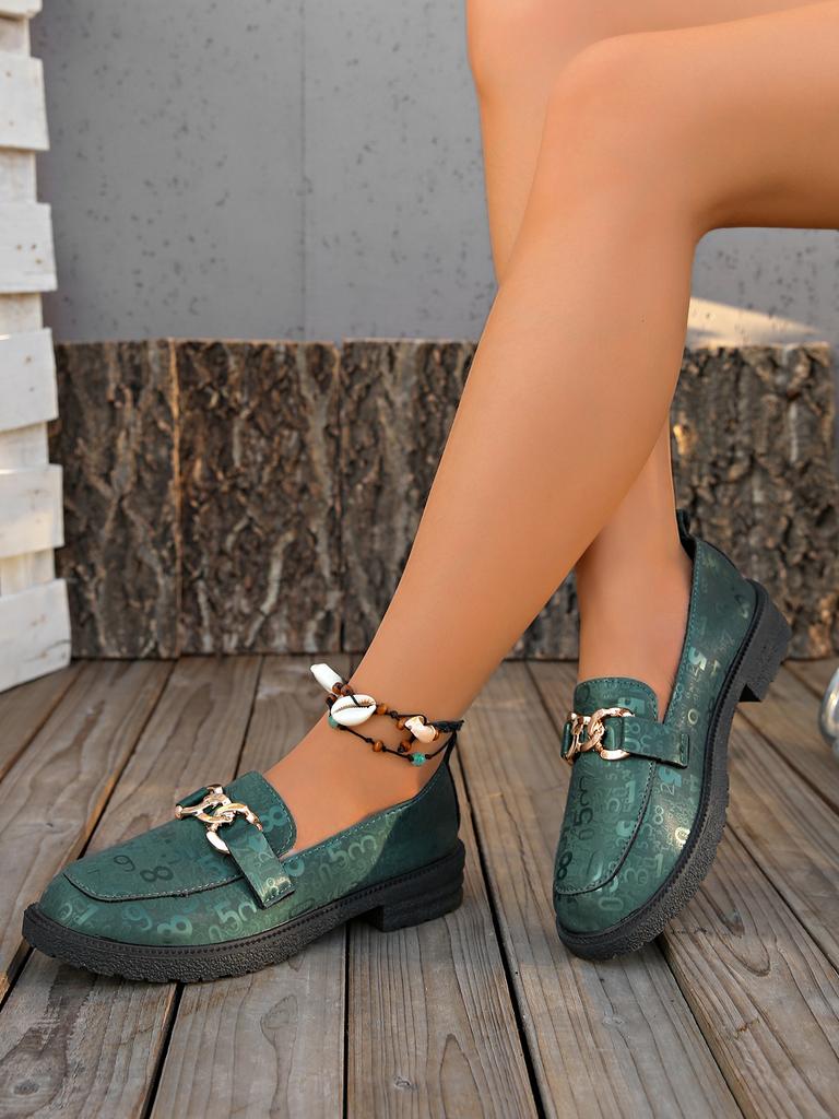 Foreign Trade Large Size 2025 Spring and Autumn New Loafers Women's British Style Trend Casual Leather Shoes Lazy Shoes