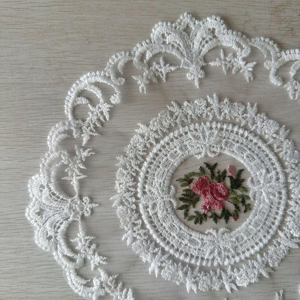 European Retro Lace Embroidered Round Placemat – Photography Prop & Coffee Cup Mat