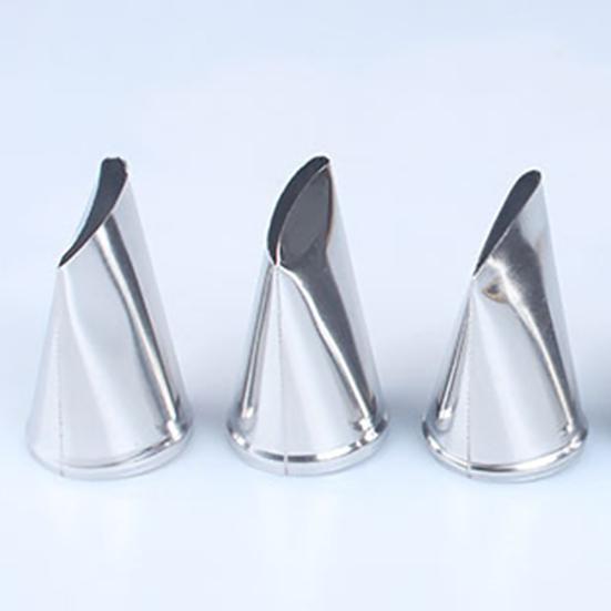 7Pcs Flower Nozzles Cream Petal Icing Piping Baking Cake DIY Decorating Tool