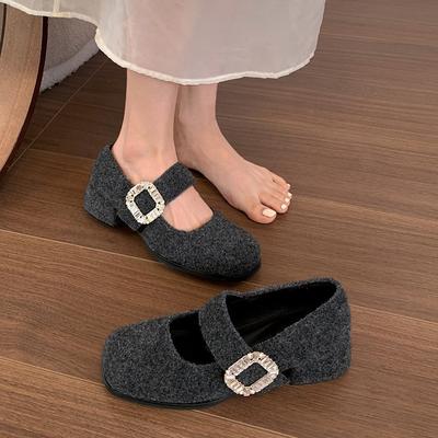 Модный темперамент ретро светлый рот толстый каблук одинарная обувь женская 2025 новая весна и осень юбка французский квадратный носок туфли Мэри Джейн