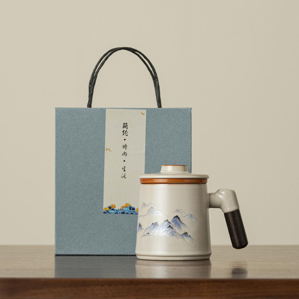 New Chinese Ru kiln office cup portable tea separation tea cup simple wooden handle with lid tea cup light luxury gift box