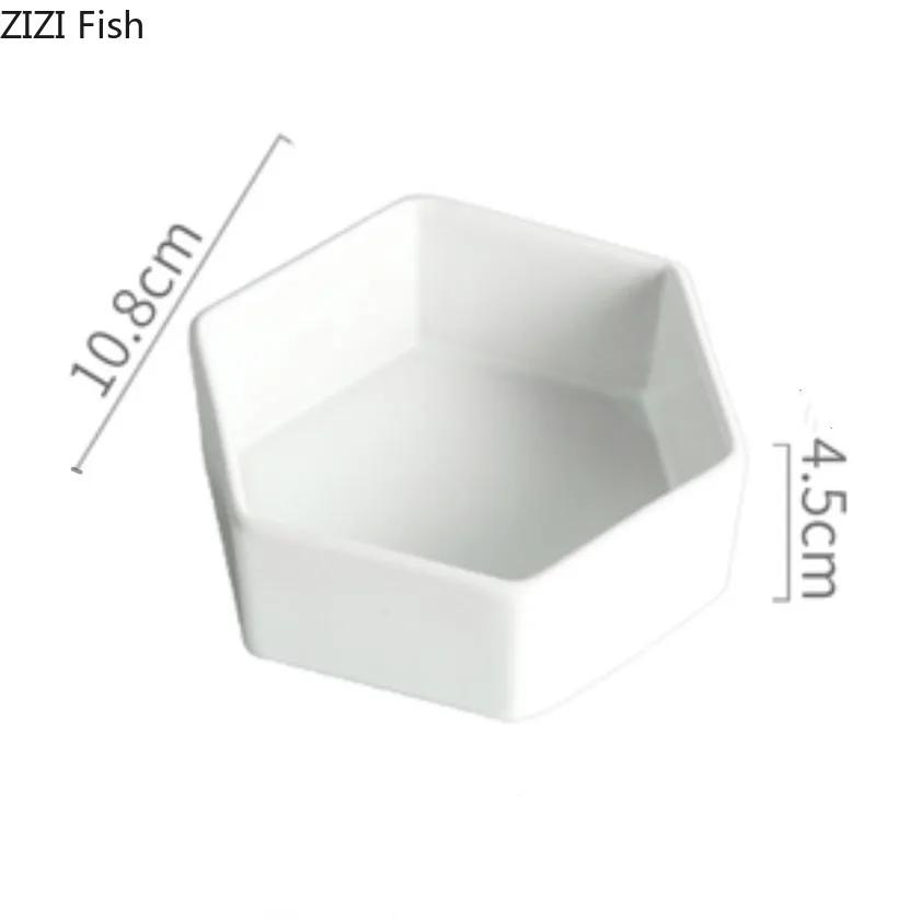 Керамическая тарелка для закусок Послеобеденный чай Белая фарфоровая тарелка для десерта Торт Украшение ресторана Гарнир Домашняя креативная посуда