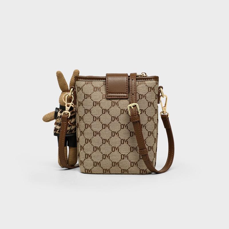 Mobile Phone Bag for Women 2025 Autumn Winter New Women's Bag Crossbody Bag Small Bag High-end Feel Single Shoulder Bucket Bag Handbag