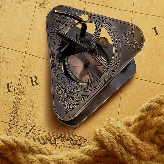 Капитанские морские солнечные часы из цельной латуни Треугольник компаса 8,89 см
