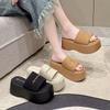 Шлепанцы на толстой подошве с увеличением высоты женские летние новинки трендовые повседневные женские шлепанцы на одной перемычке 34 маленький размер маленькая обувь